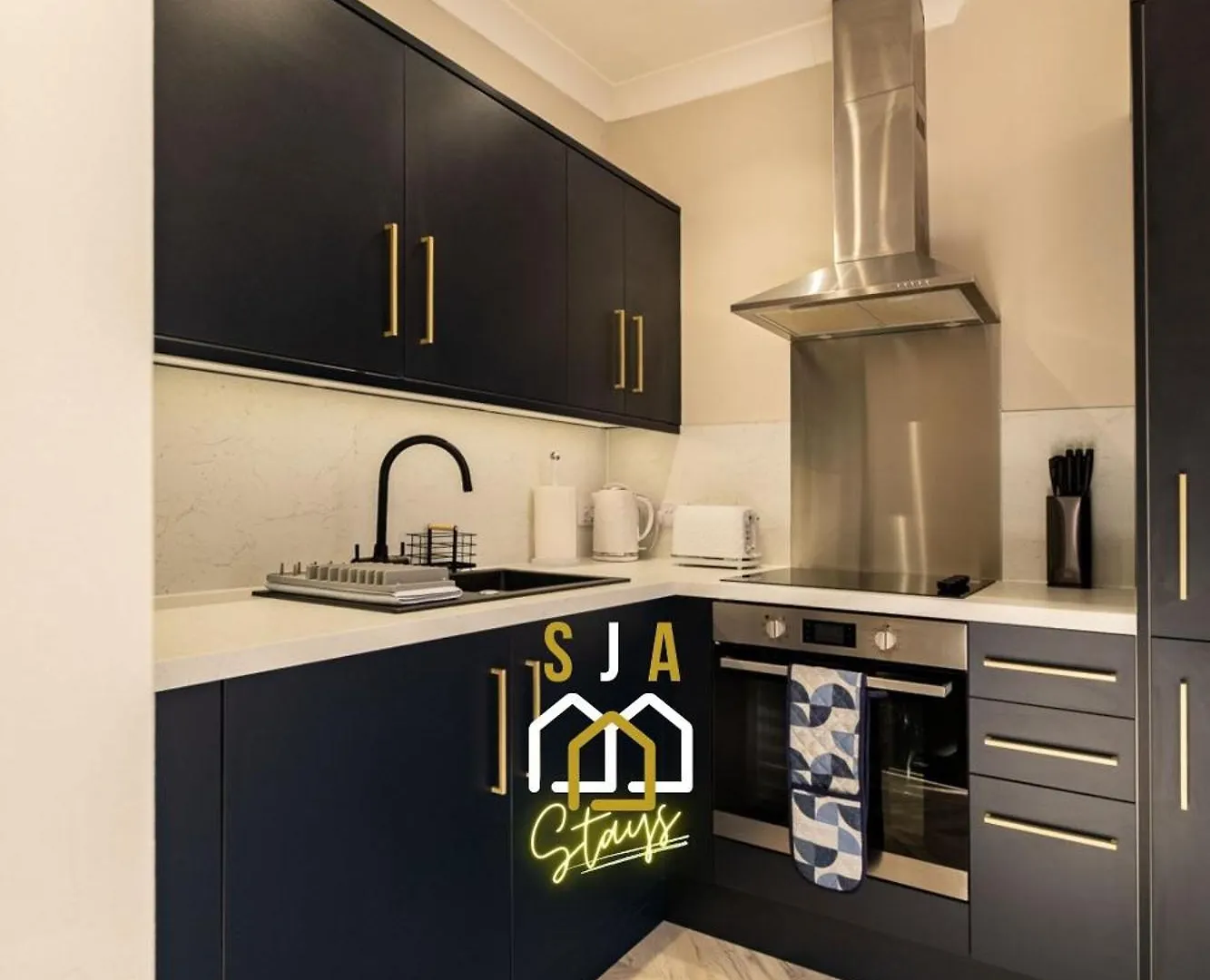 Modern City Stay - Sja Stays - 2 Bed Apartment Aberdeen 0*,  Velká Británie